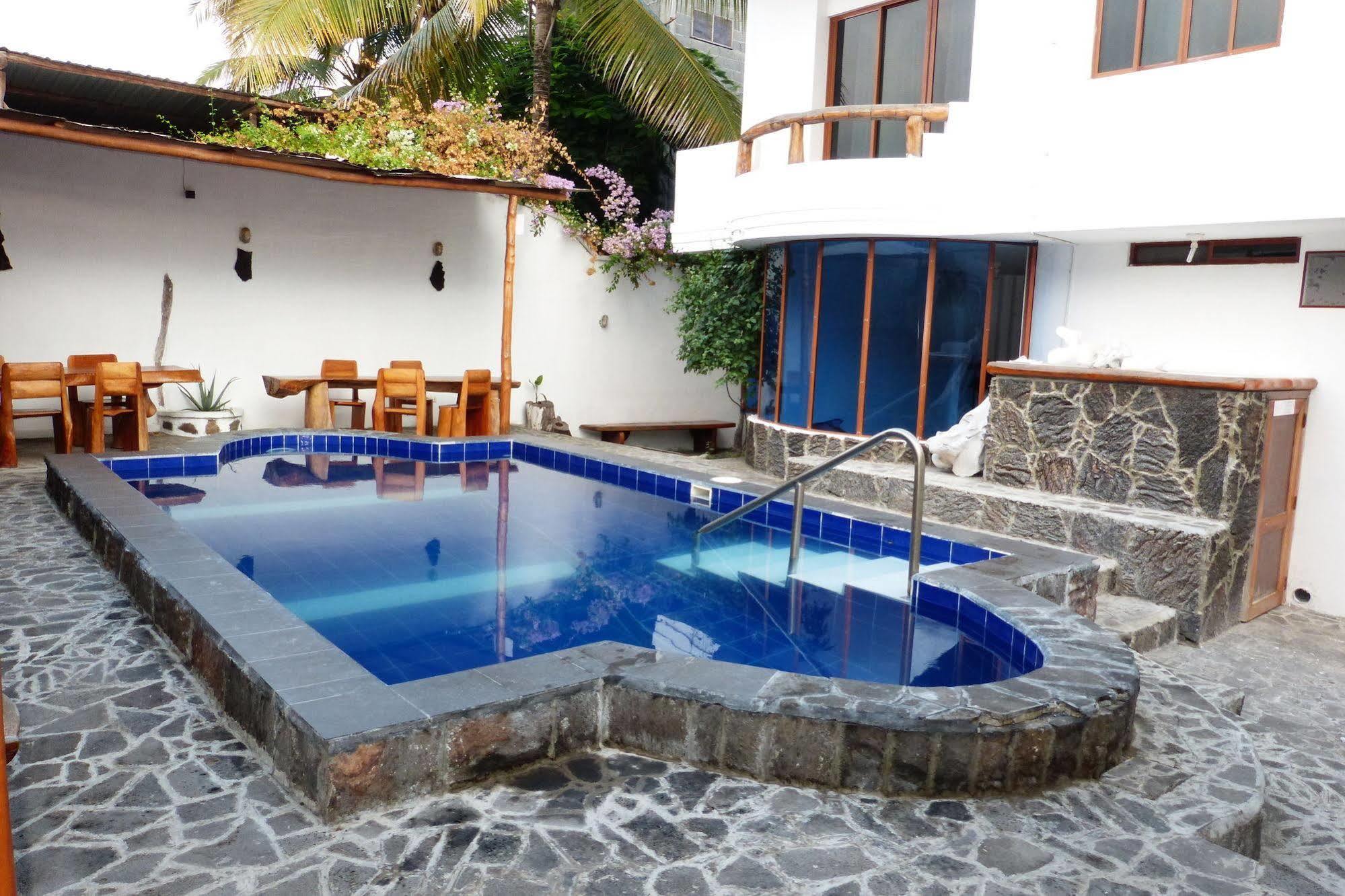Galapagos Islands Hotel Puerto Ayora  Exterior photo